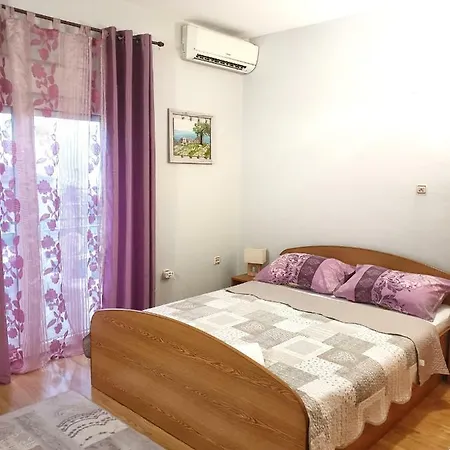 Maja Homestay